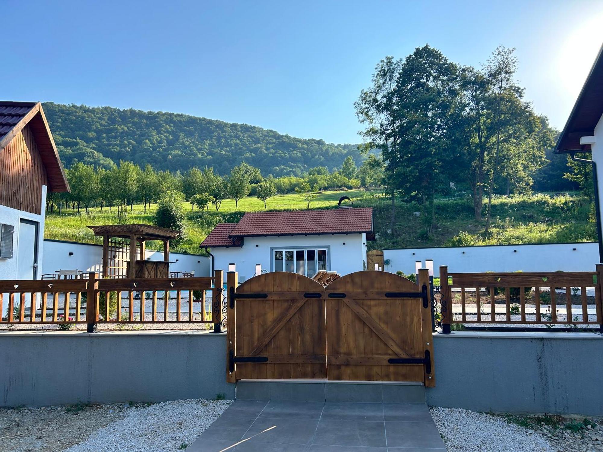 Romantic Lodge Banja Luka Extérieur photo